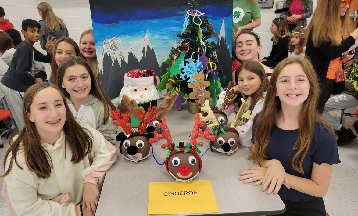 Students with Pumpkin Decorating Contest Submission