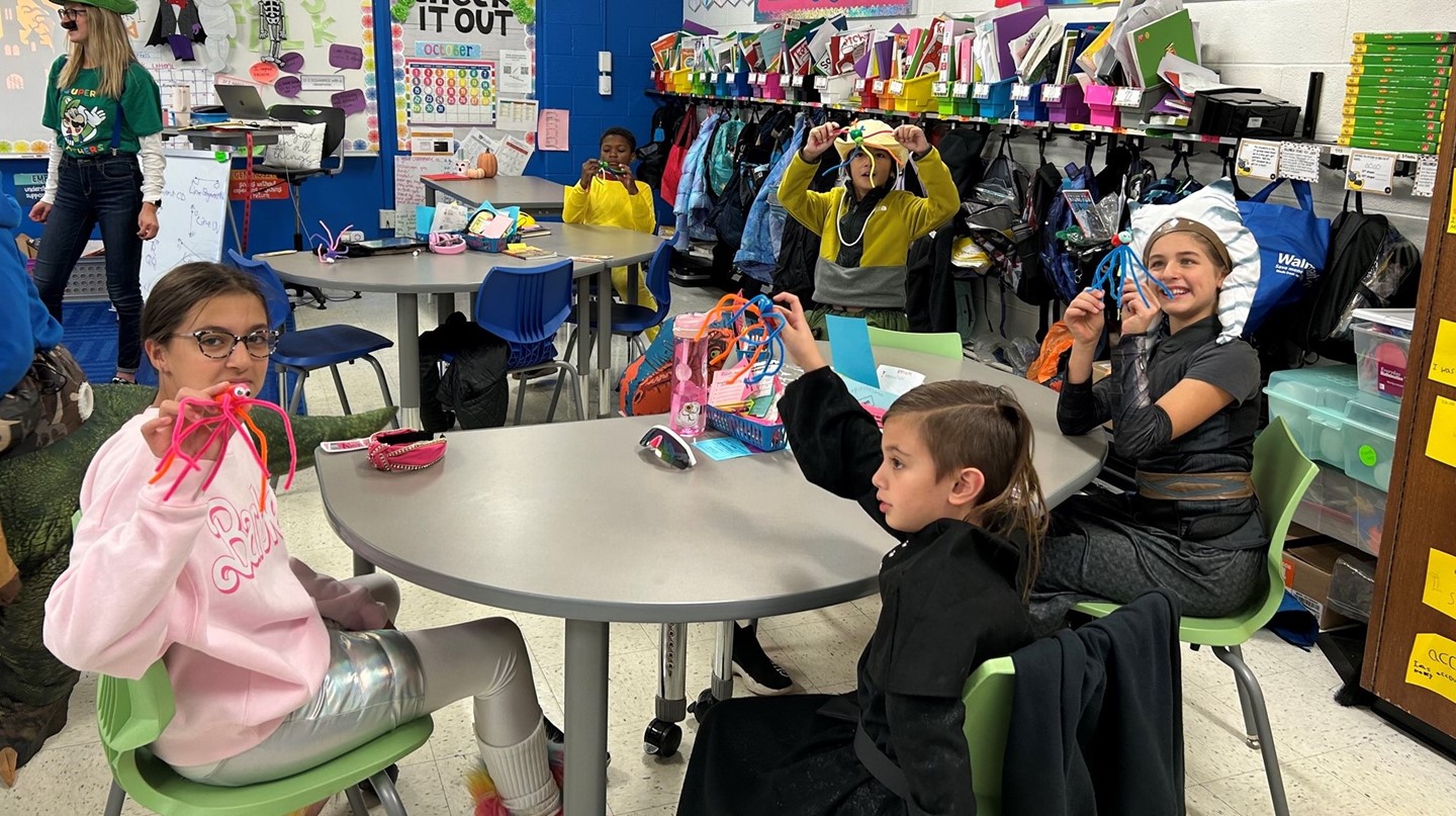 Halloween party in Ms. Slowik&#39;s 4th grade class