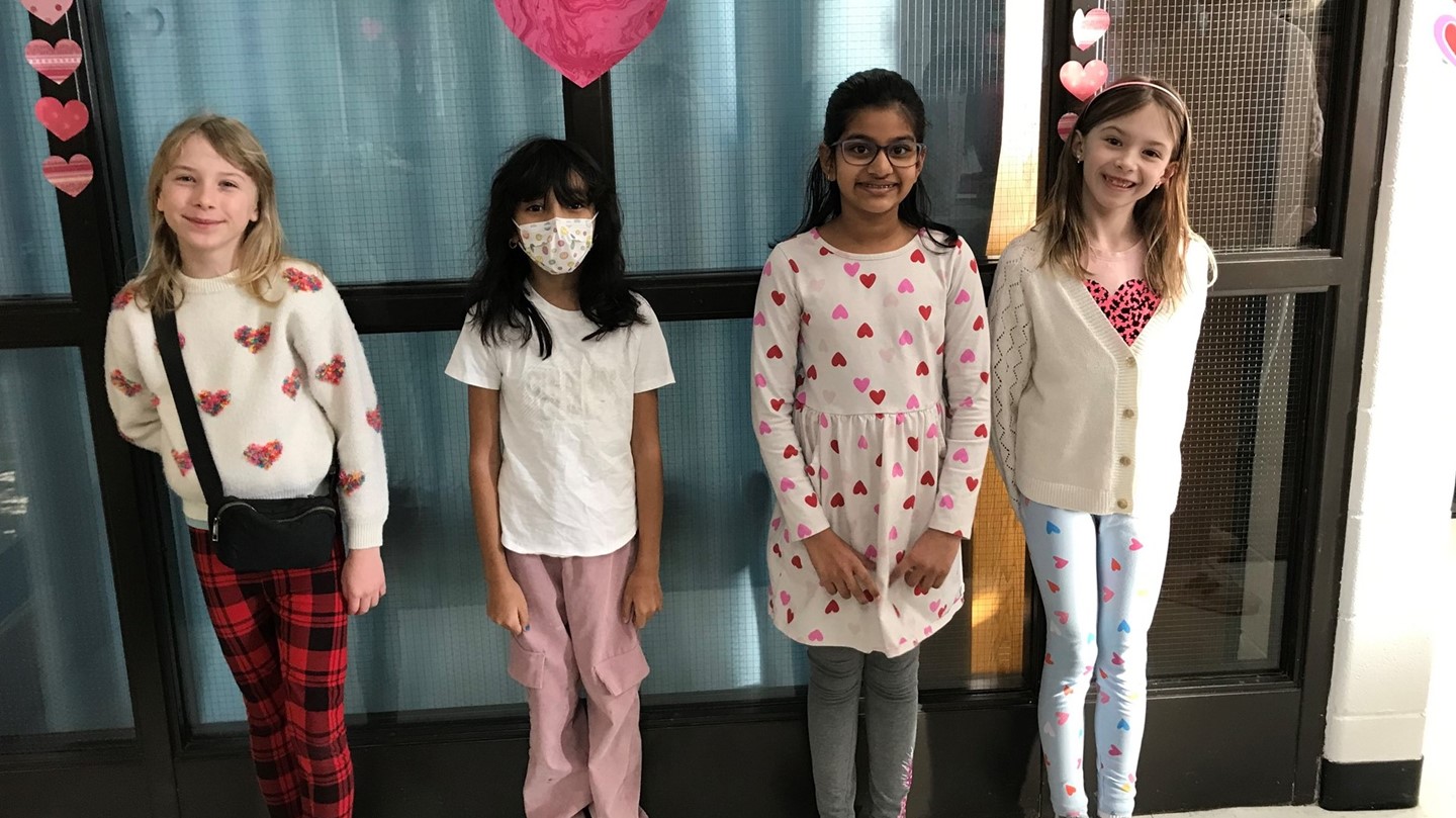 Students dressed in Valentine Colors.